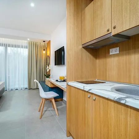 Daria Essence Thasos