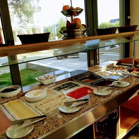 Daria Essence לימנאס