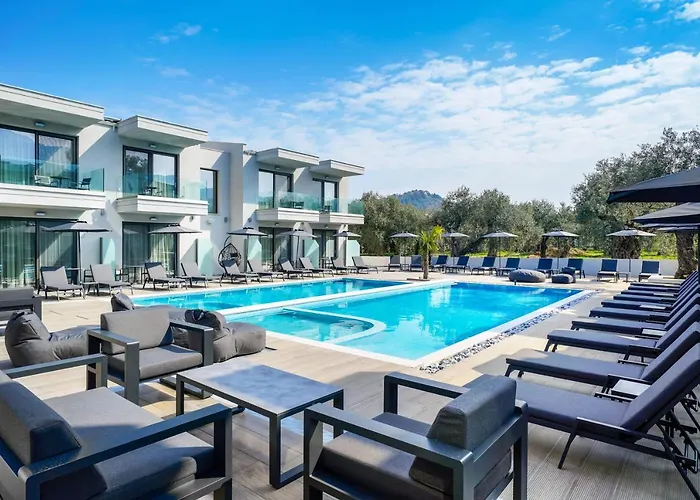 Daria Essence فندق 4*